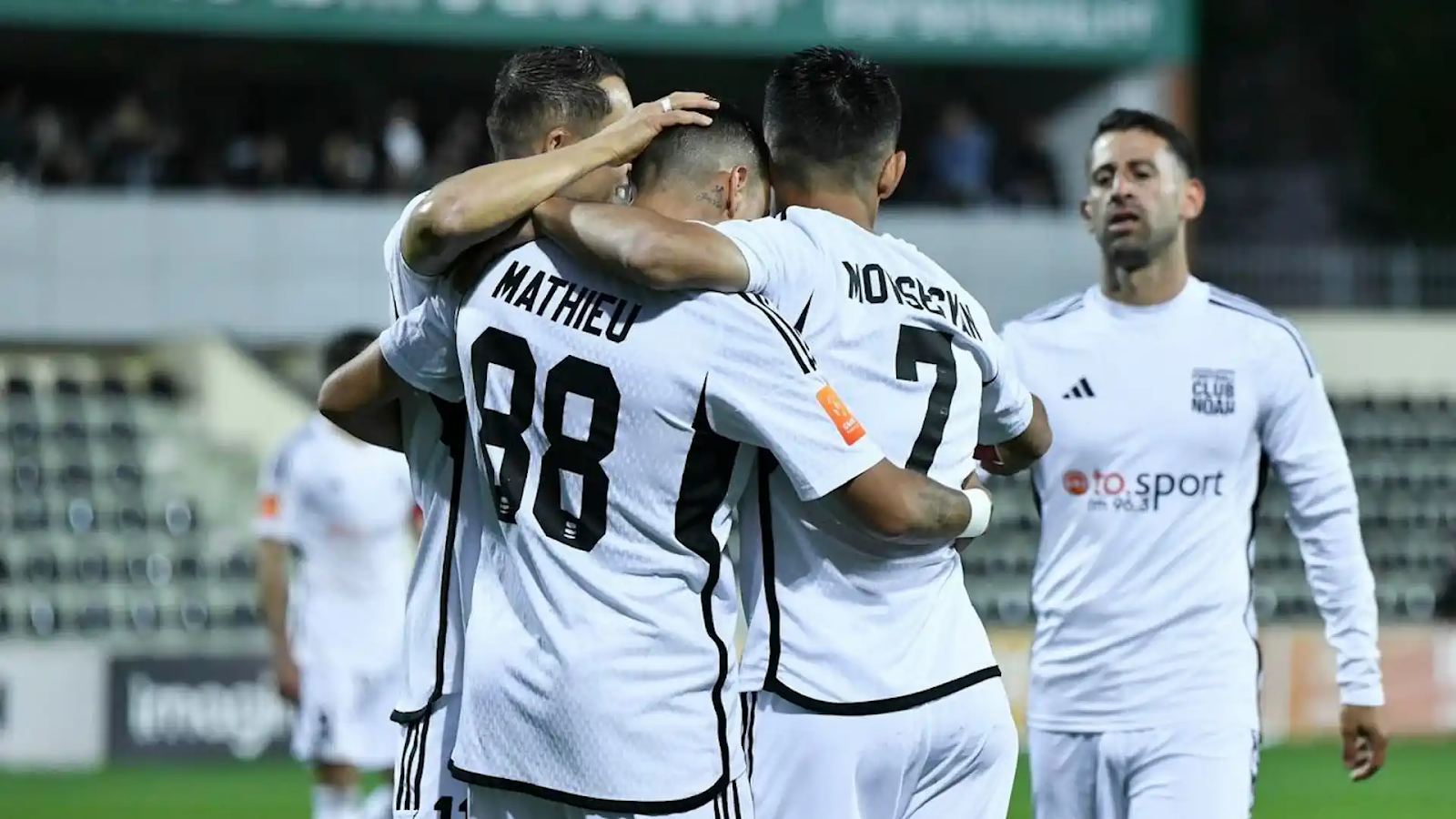 Ноа громит Олимпию в Европе