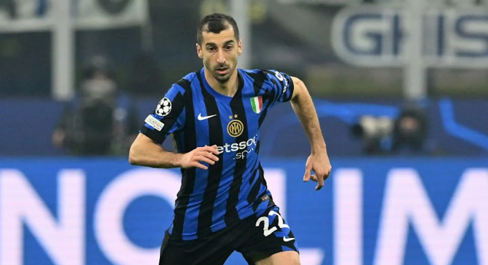 Мхитарян близок к возвращению в дерби