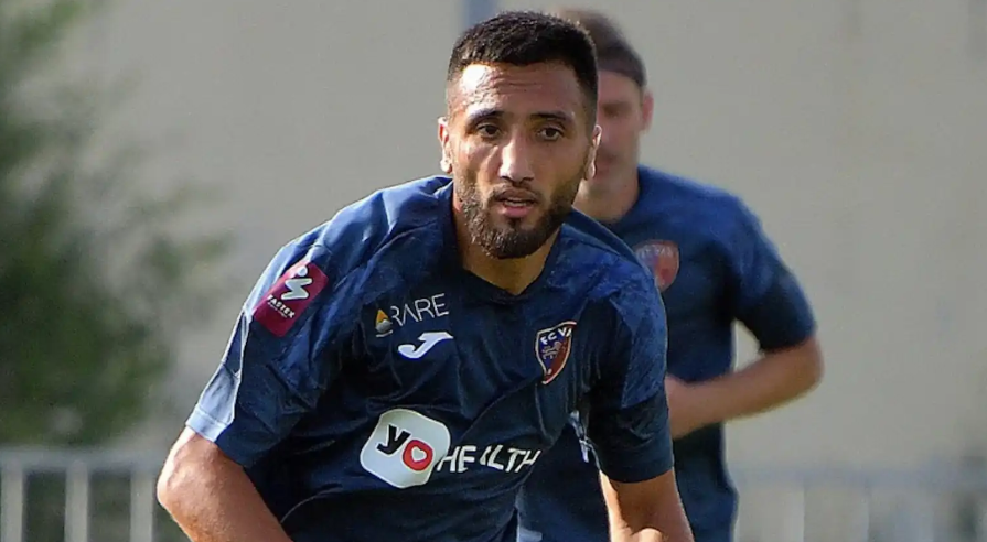 Футбола в Армении стало поменьше