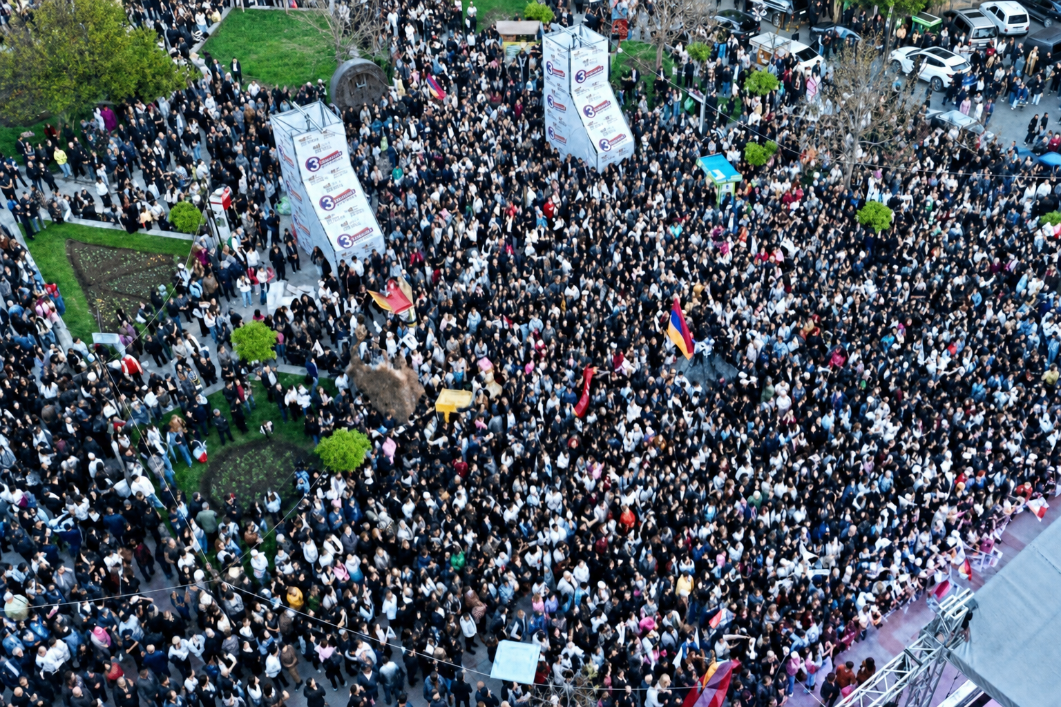 Акции протеста возле «Олимпавана» продолжаются: спортсмены остались без нормальных тренировок